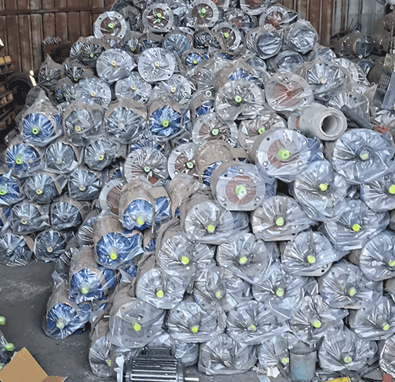 各种型号二手电机展示